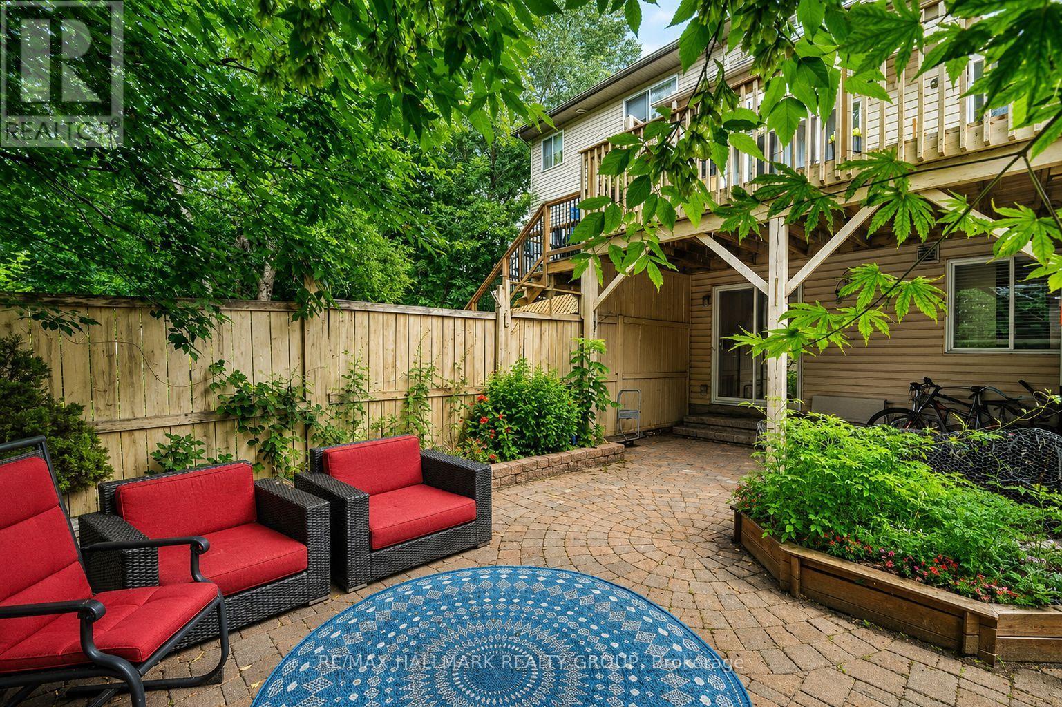 174 CARWOOD CIRCLE - 44