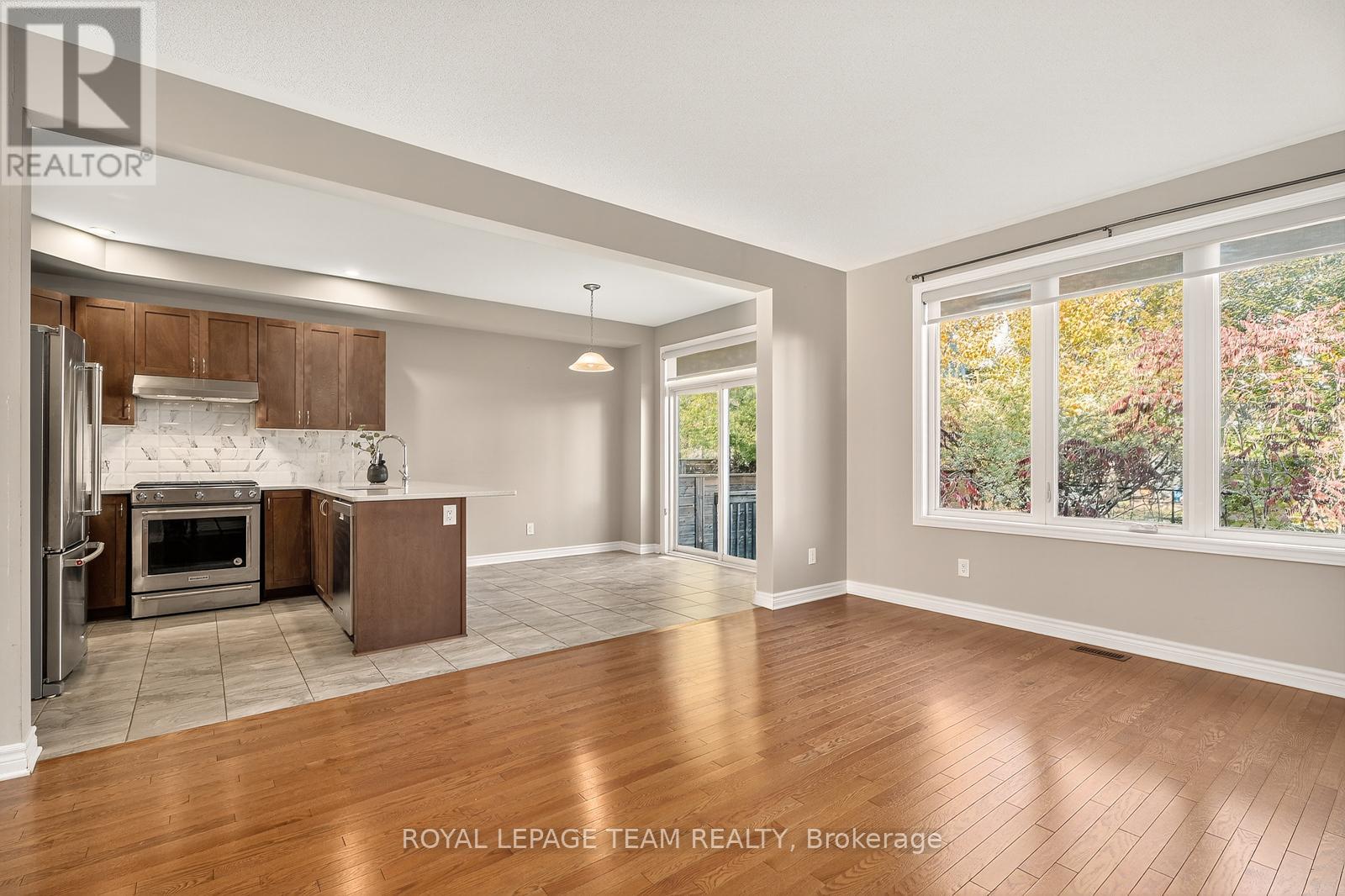 3 Bed, 3 Bath House for Rent in Ottawa – 619 GERANIUM WALK, Ottawa – MLS# X13568884 - Image 12
