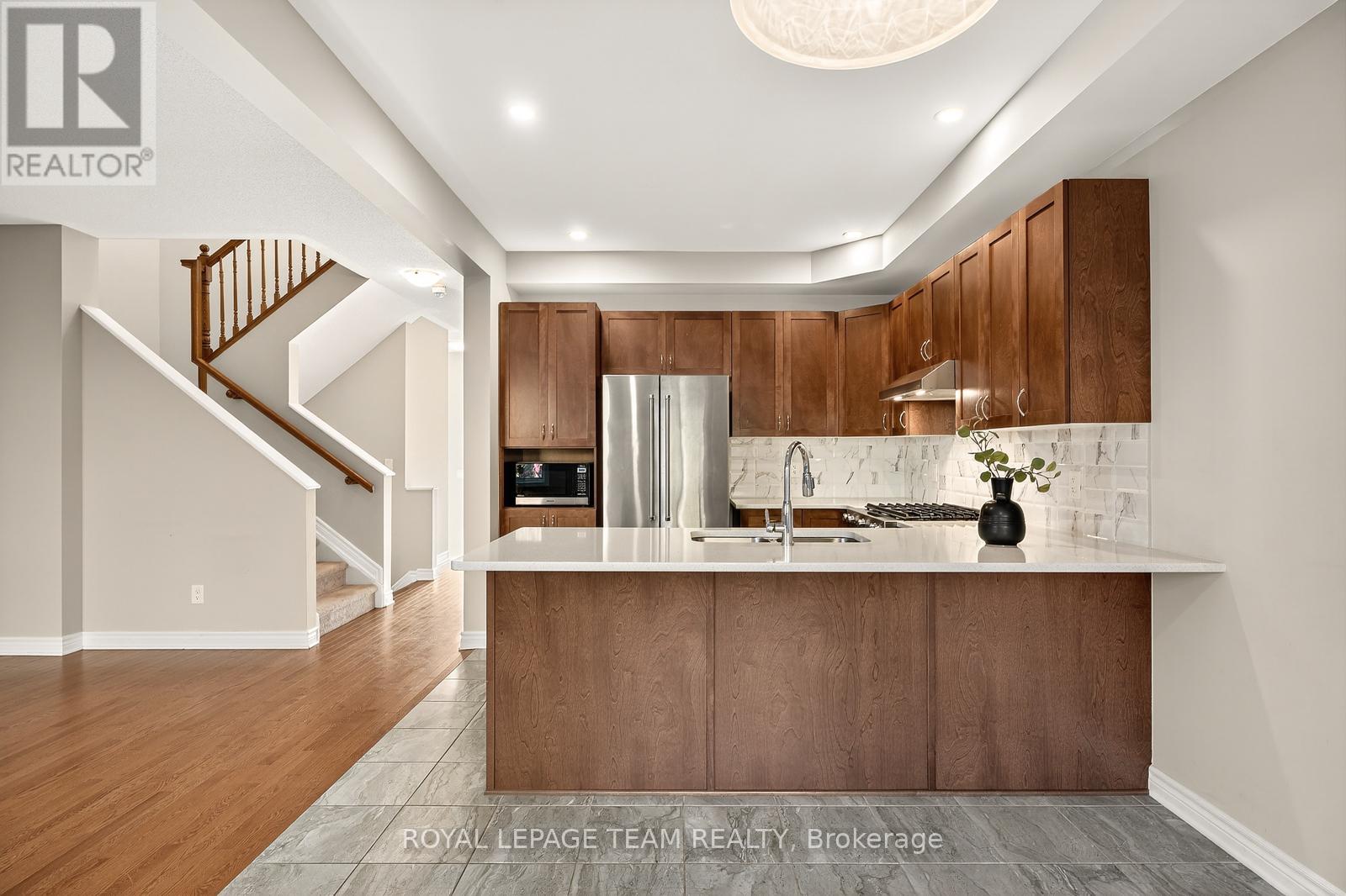 3 Bed, 3 Bath House for Rent in Ottawa – 619 GERANIUM WALK, Ottawa – MLS# X13568884 - Image 7