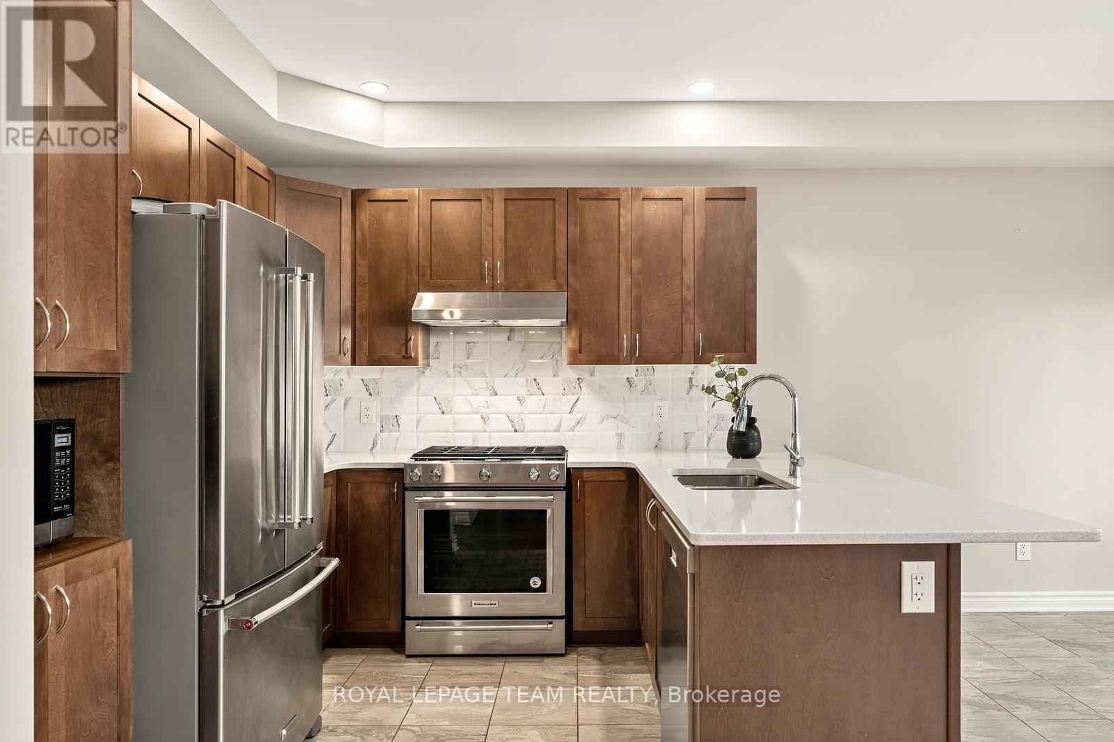 3 Bed, 3 Bath House for Rent in Ottawa – 619 GERANIUM WALK, Ottawa – MLS# X13568884 - Image 8