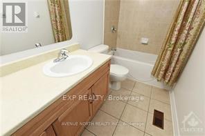 3 Bed, 3 Bath House for Rent in Ottawa – 207 HIDDEN MEADOW AVENUE, Ottawa – MLS# X13568902 - Image 6