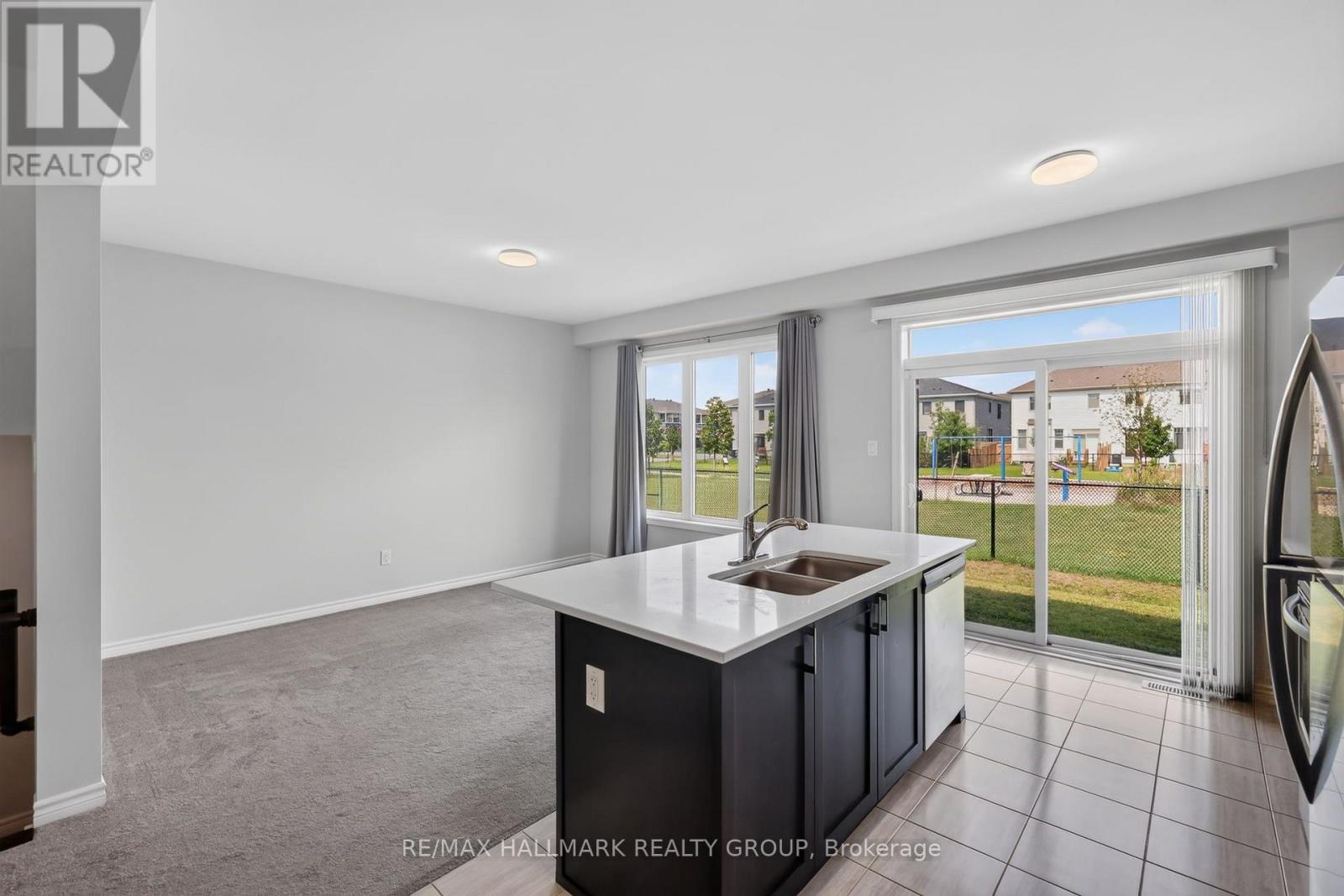 129 UMBRA PLACE - 13