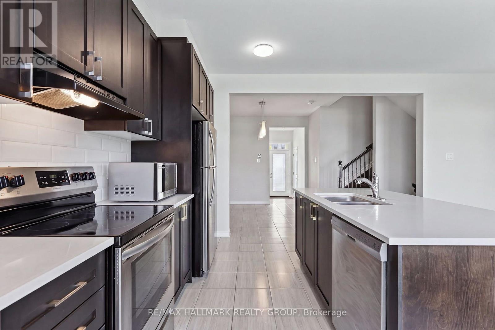 129 UMBRA PLACE - 16