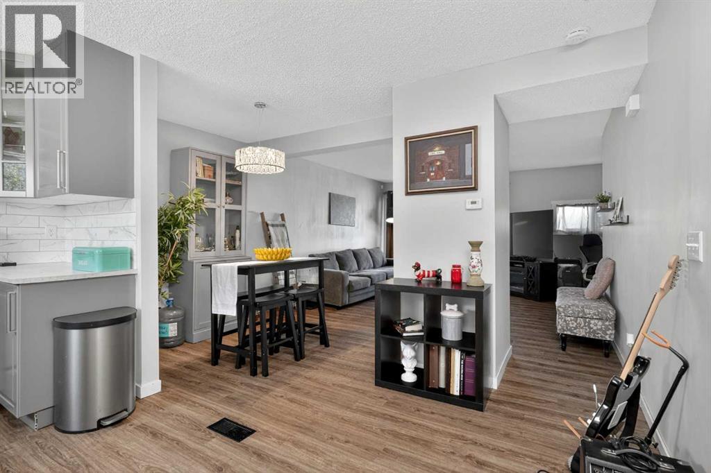 #47 131 Templehill Drive NE - 10