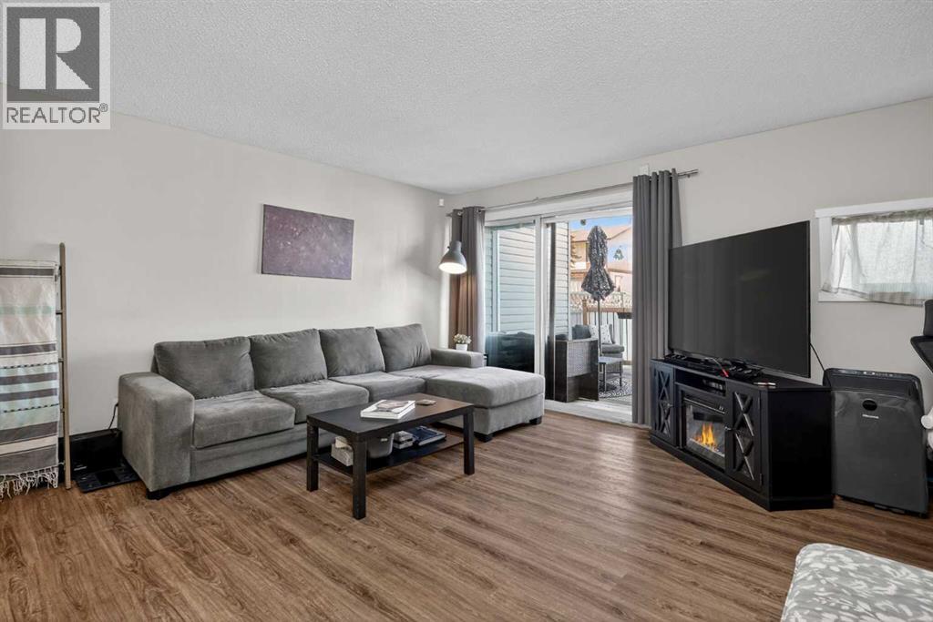 #47 131 Templehill Drive NE - 14