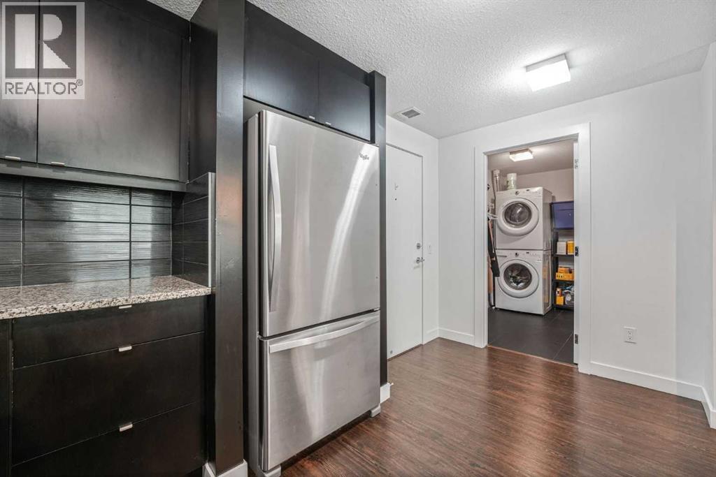 #111 25 Aspenmont Heights SW - Image 4