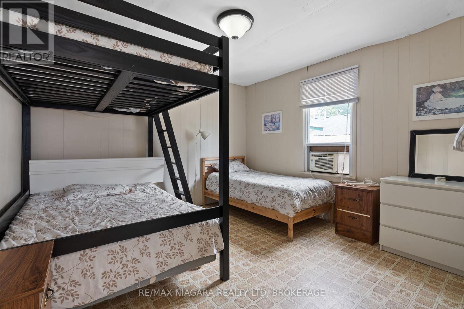 388 ASHWOOD AVENUE - 11