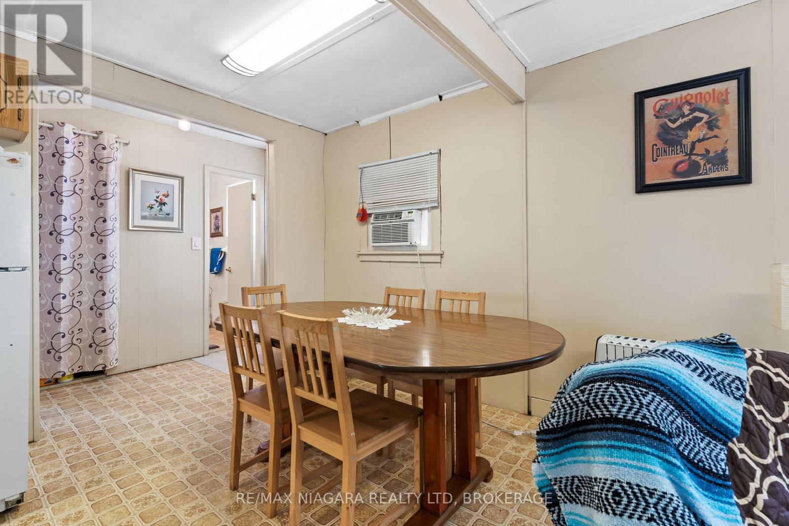388 ASHWOOD AVENUE - 7