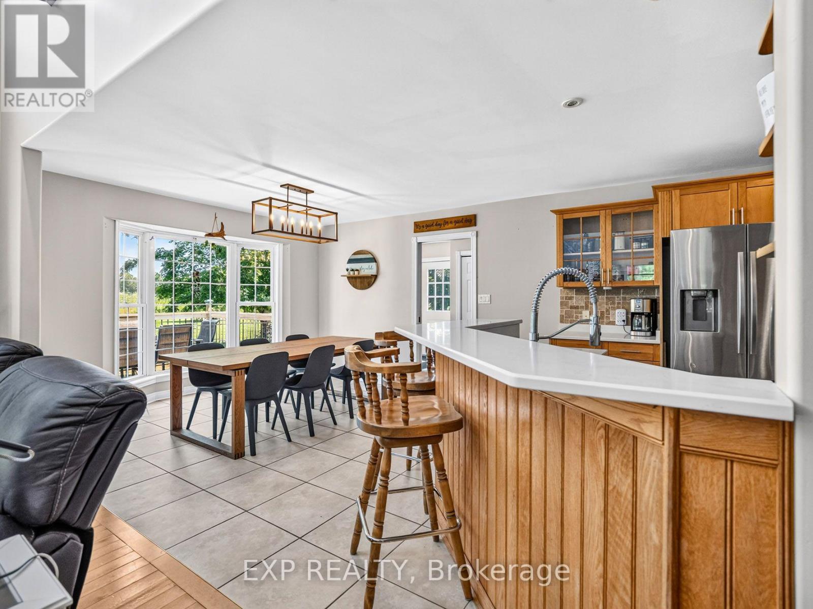 1578 RIDGE ROAD N - 11