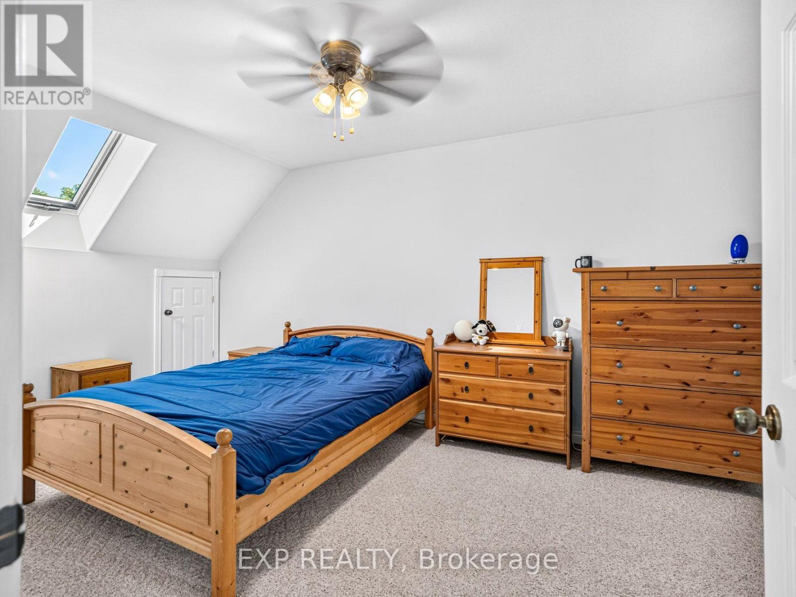 1578 RIDGE ROAD N - 24