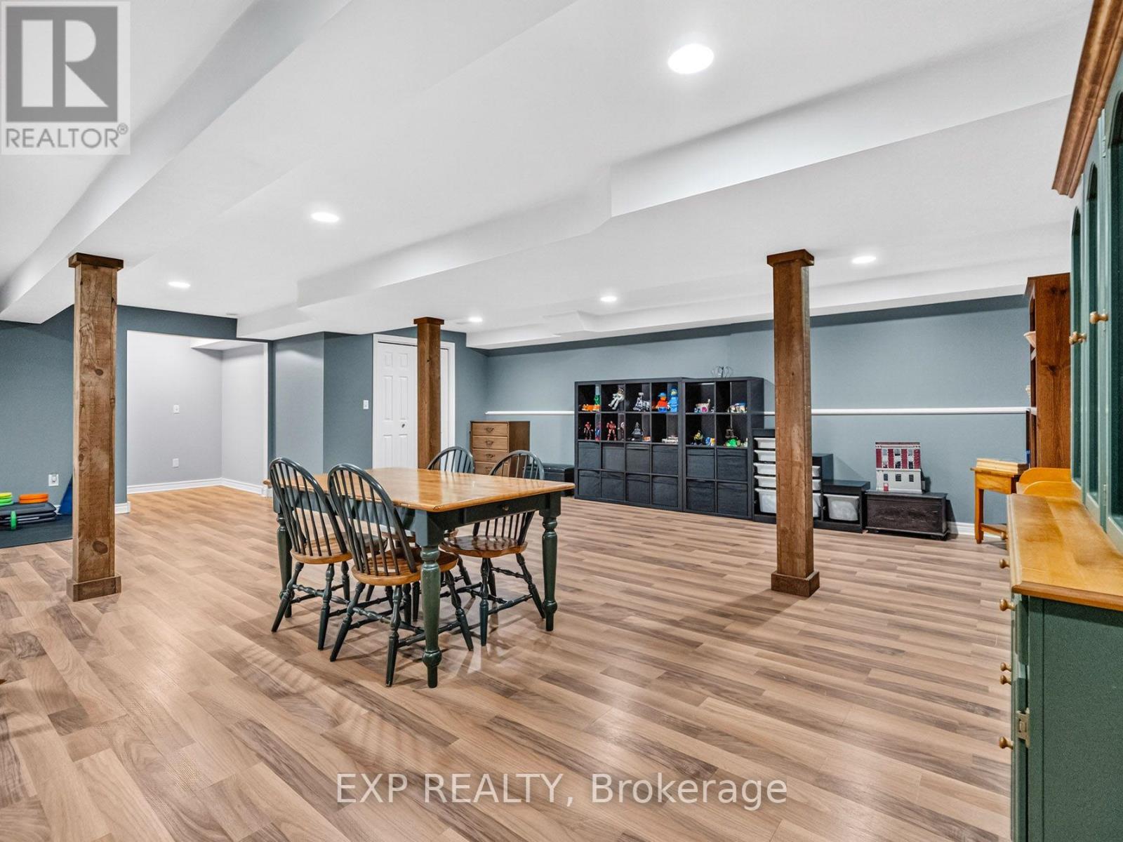 1578 RIDGE ROAD N - 30