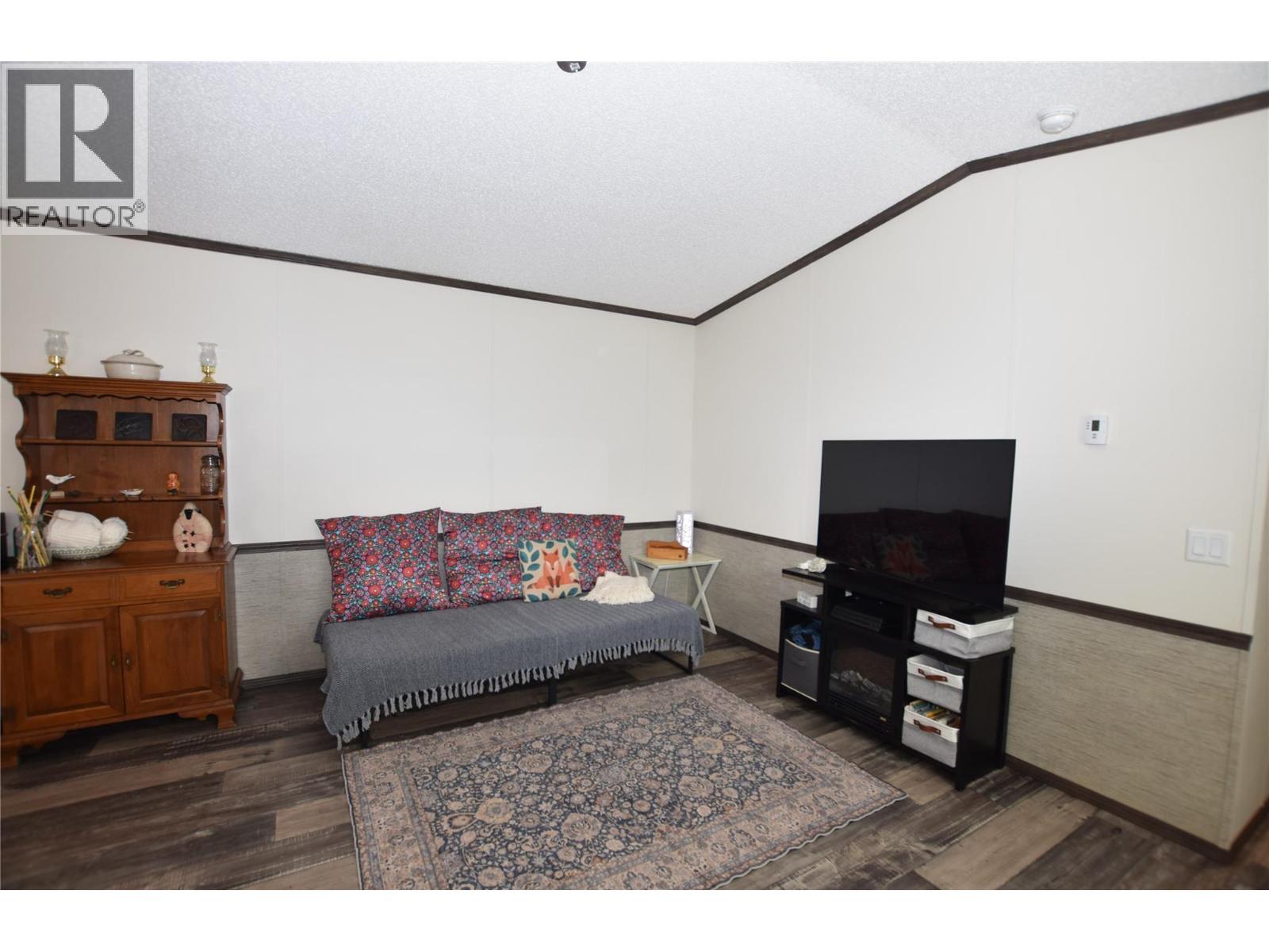 #121 63 Antoine Road - 15