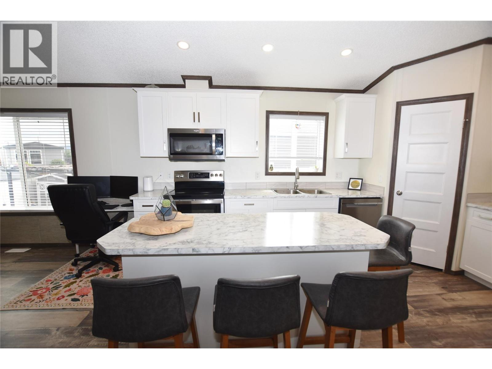 #121 63 Antoine Road - 7