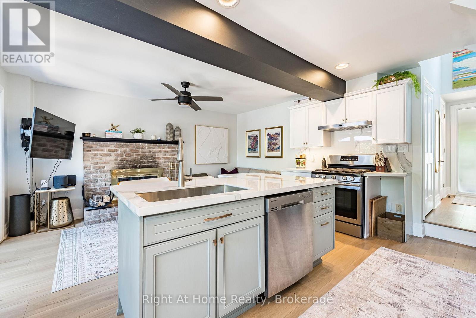 3287 VICTORIA STREET - Image 12