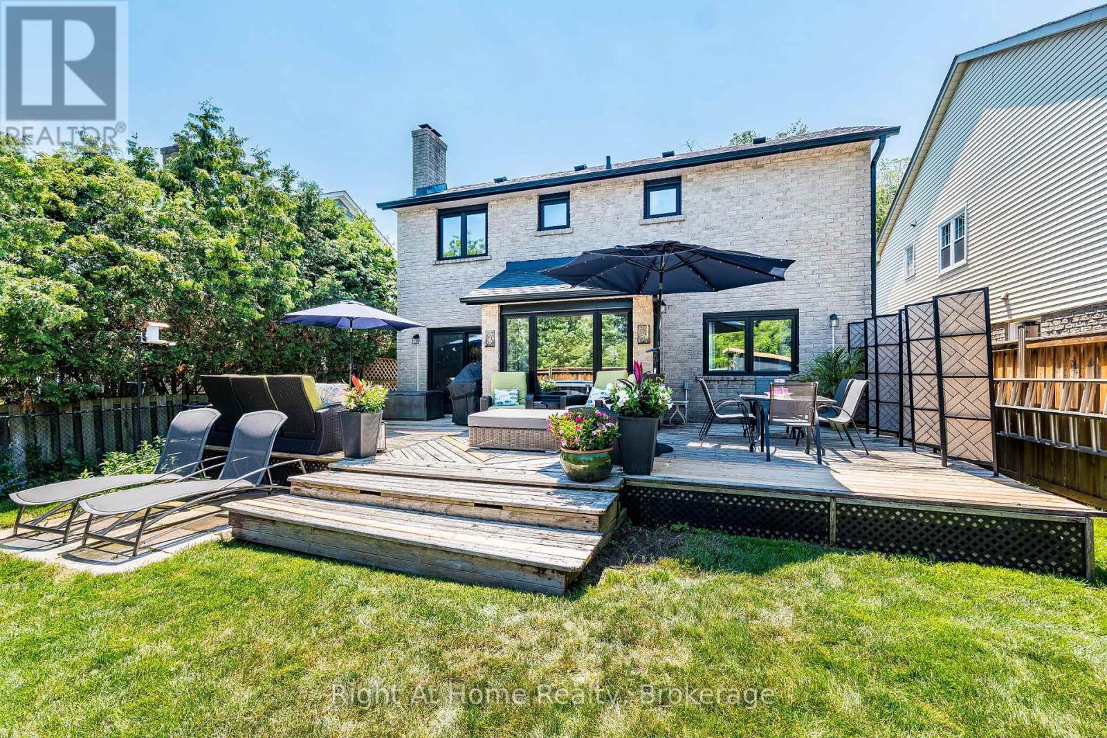3287 VICTORIA STREET - Image 37