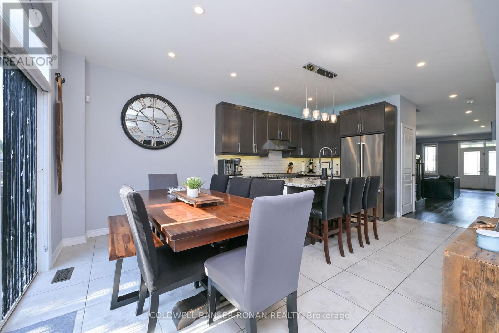 66 SYDIE LANE - 12