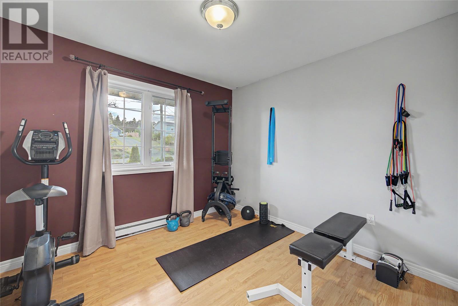 24 Peter's Place - 16