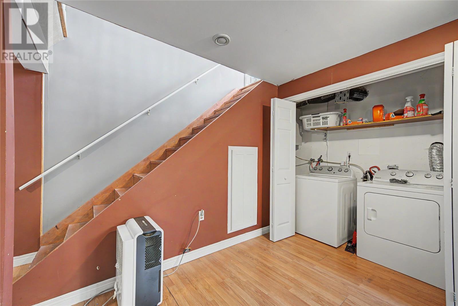 24 Peter's Place - 25