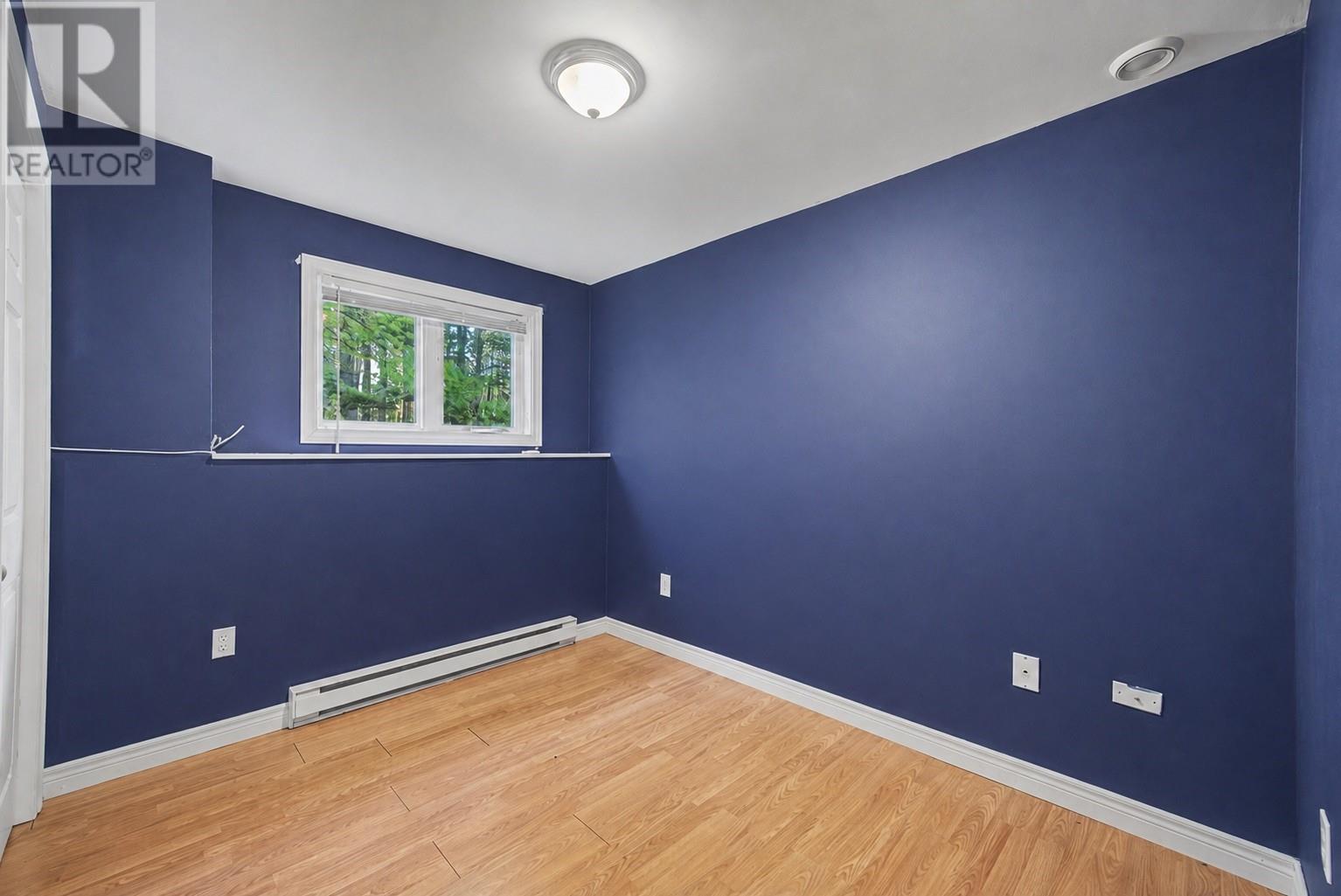 24 Peter's Place - 34