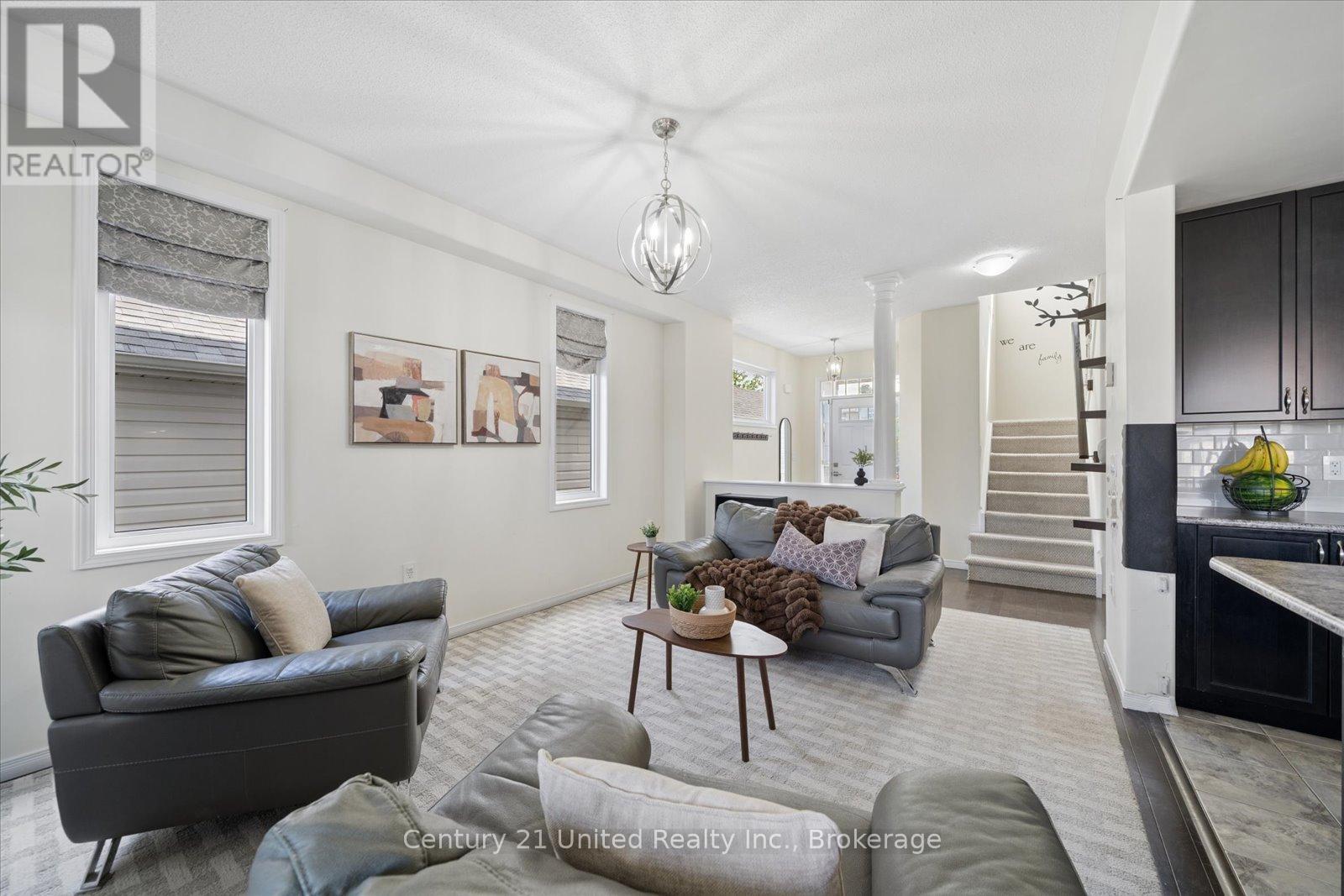 425 FLORENCE DRIVE - 11