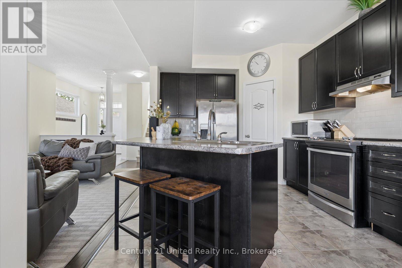 425 FLORENCE DRIVE - 24