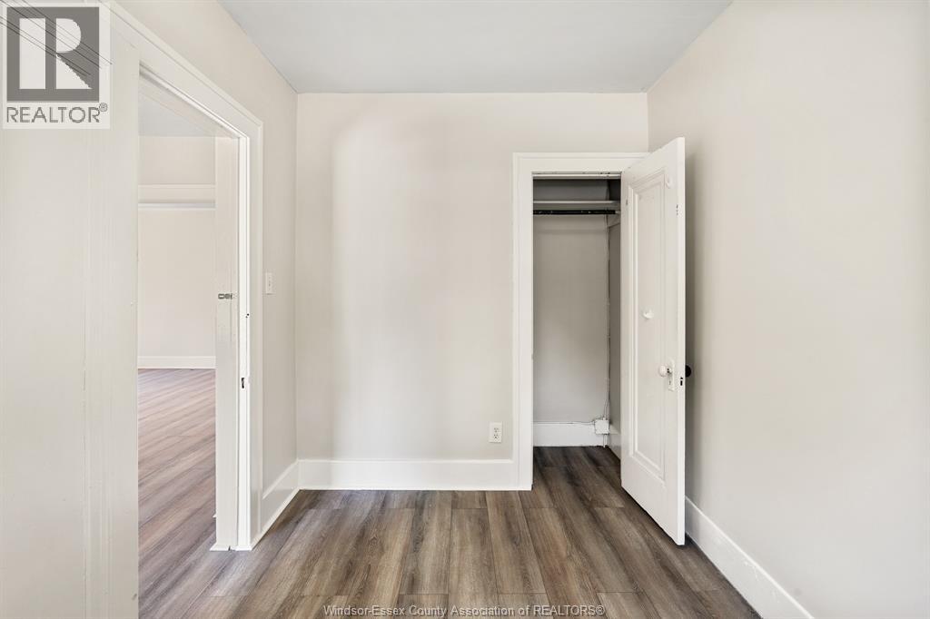 1054 Josephine - 9