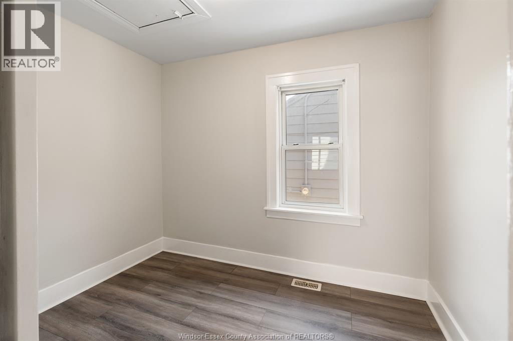 1054 Josephine - 13
