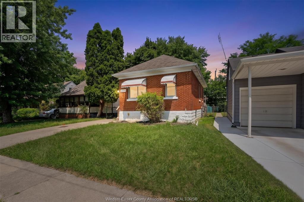 1054 Josephine - 3