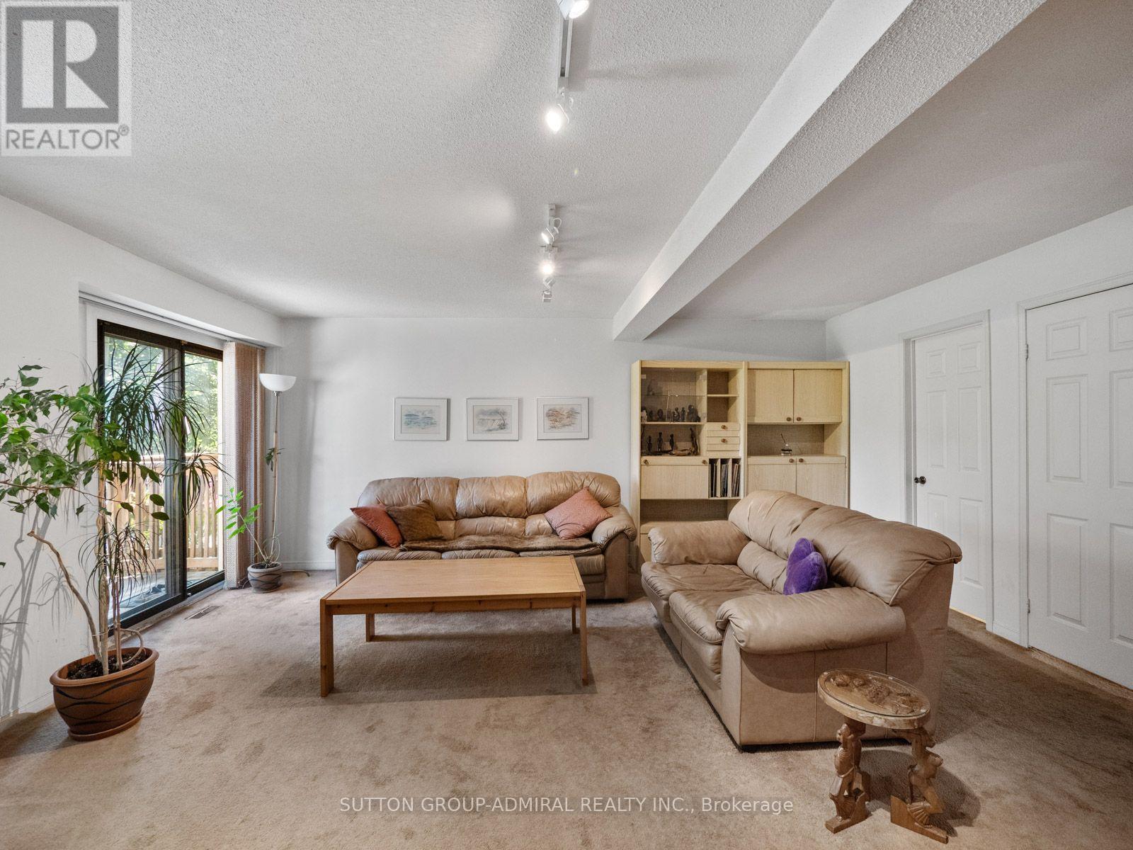 169 ROBERT HICKS DRIVE - Image 14