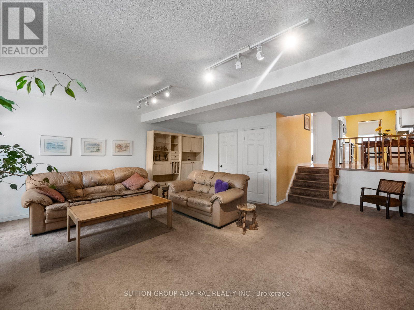 169 ROBERT HICKS DRIVE - Image 15