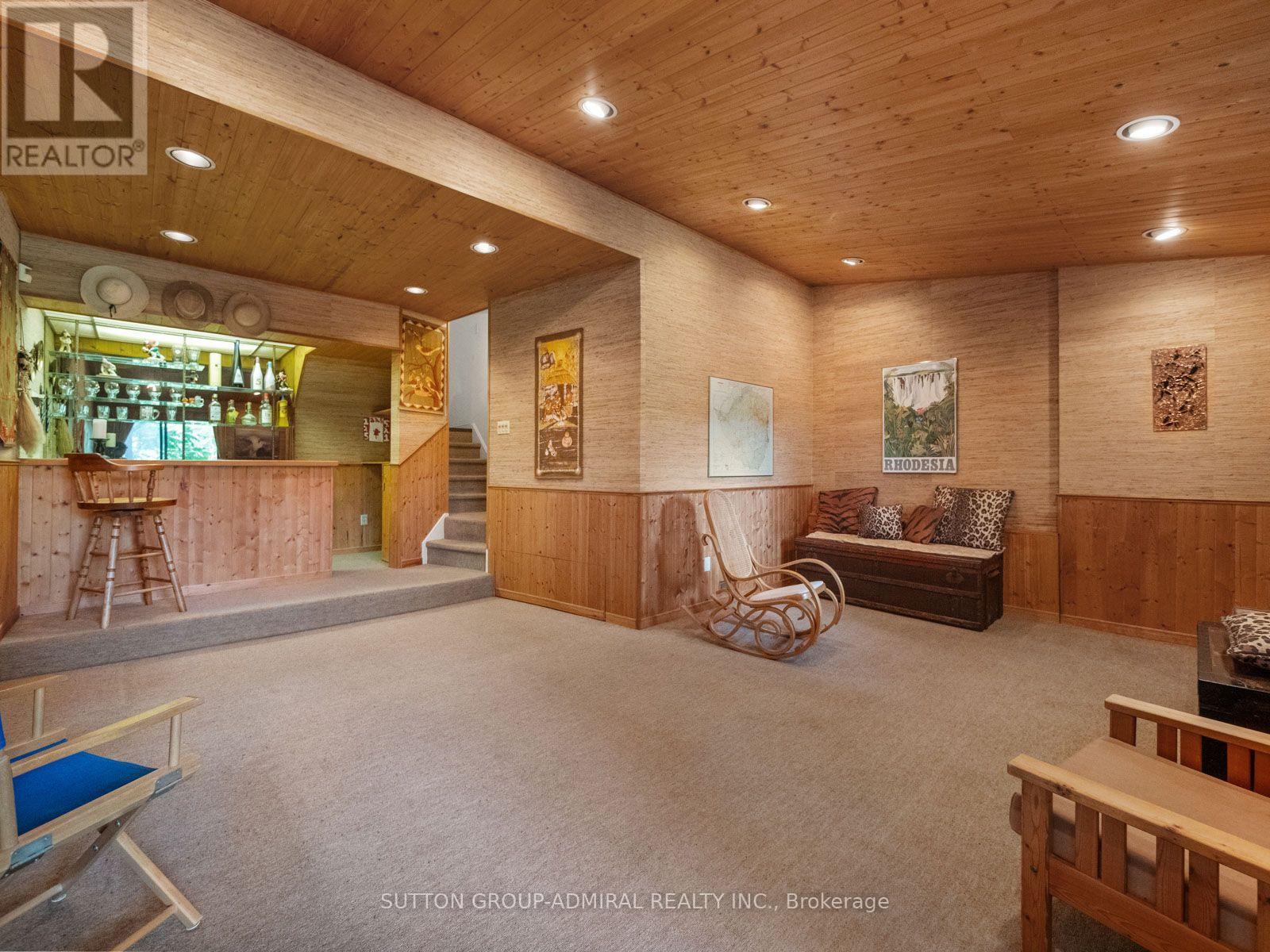 169 ROBERT HICKS DRIVE - Image 35