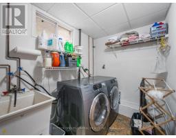 169 Robert Hicks Drive, Toronto, ON M2R3R3 Photo 32