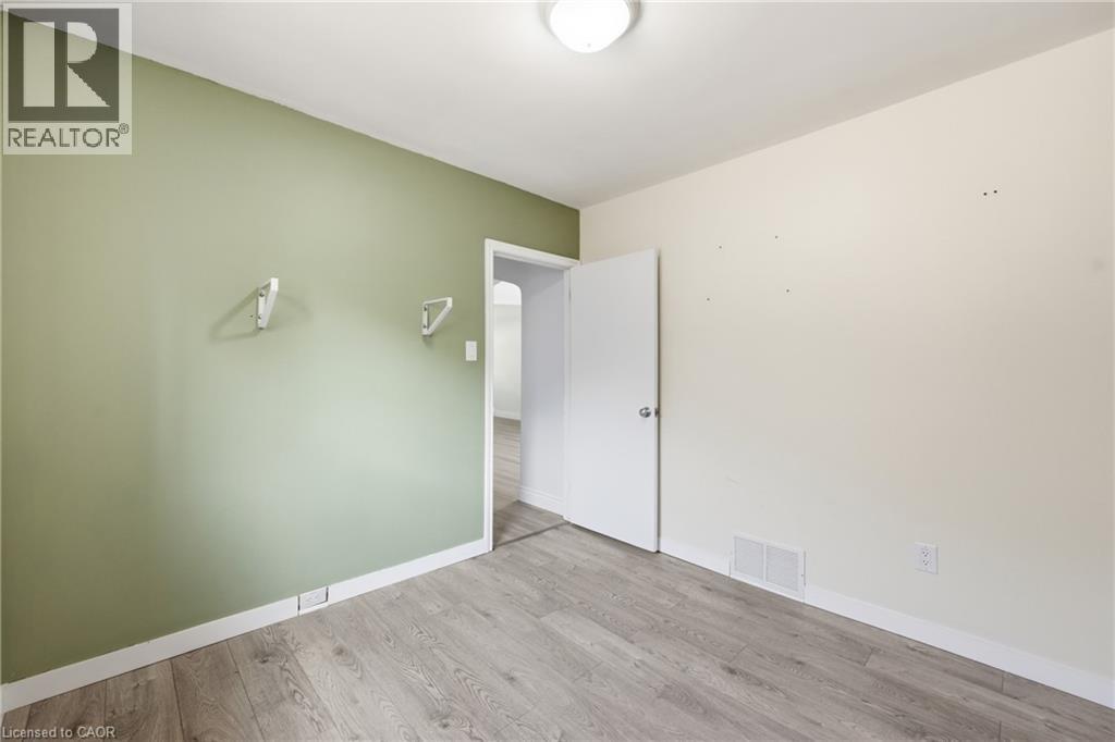 97 TRAGINA Avenue S - 12