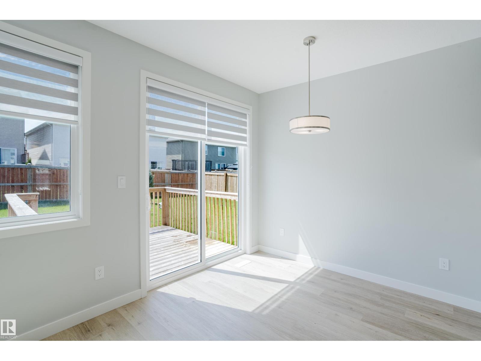 3883 CHRUSTAWKA PL SW - 11