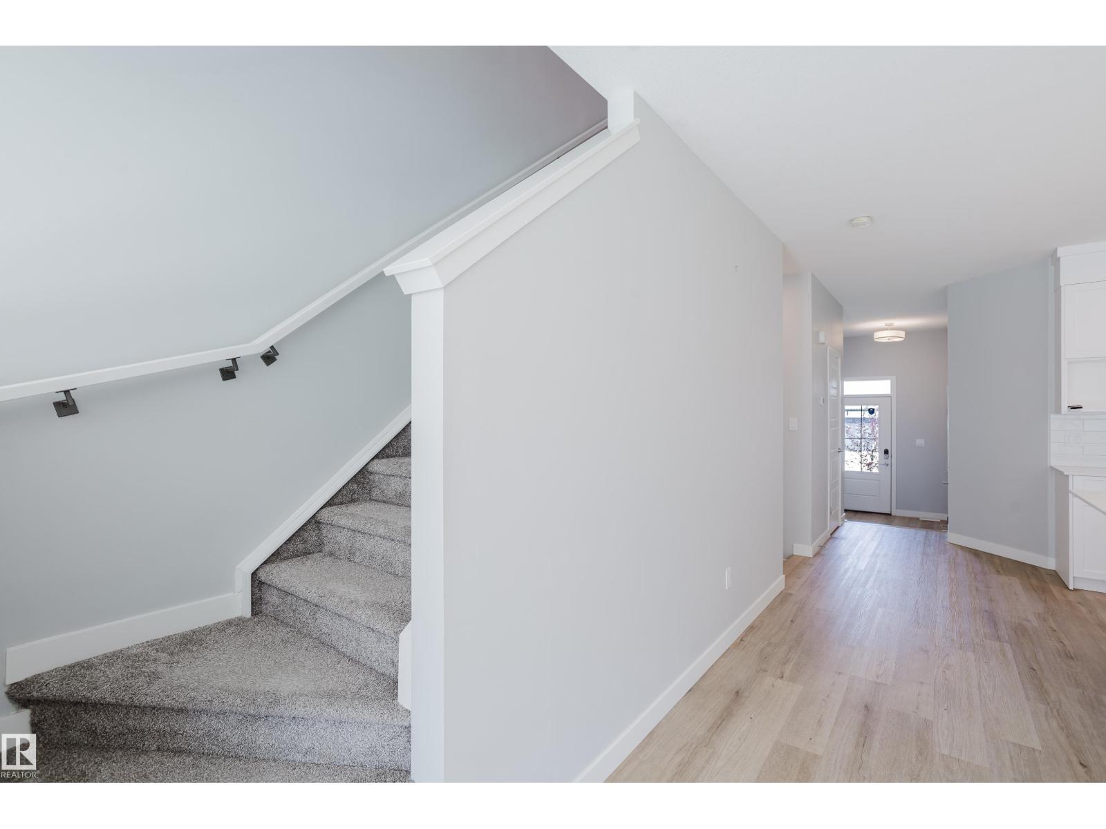 3883 CHRUSTAWKA PL SW - 16