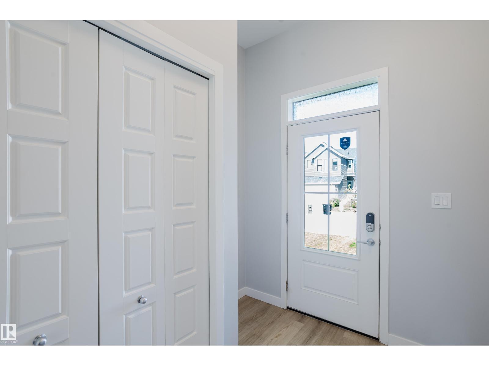 3883 CHRUSTAWKA PL SW - 2