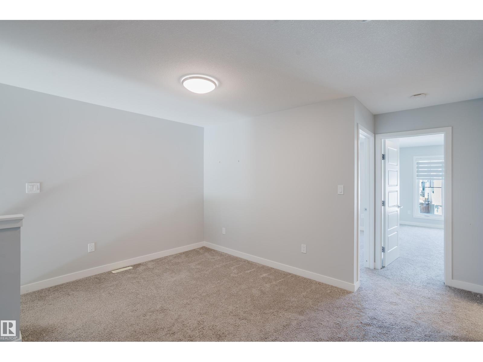 3883 CHRUSTAWKA PL SW - 24