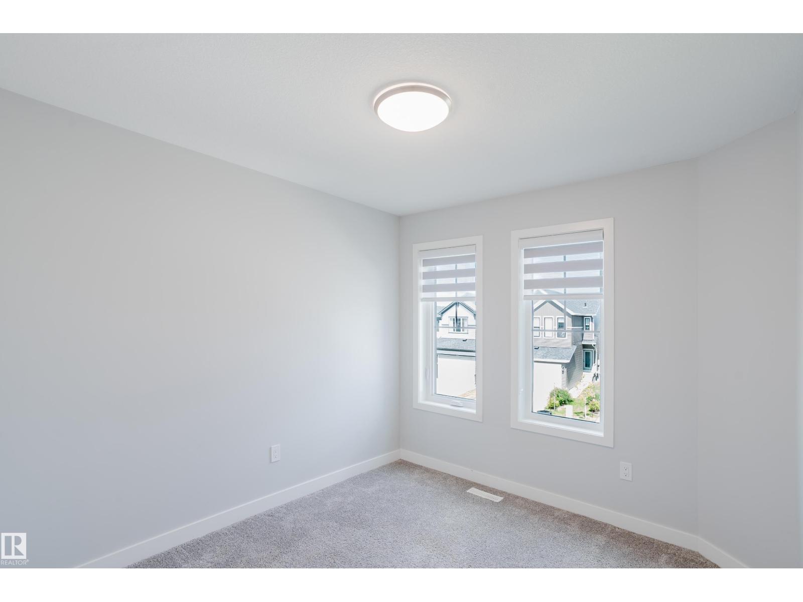 3883 CHRUSTAWKA PL SW - 27