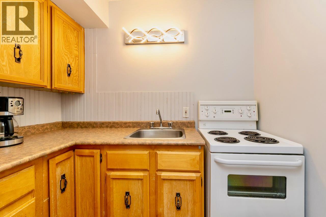 5327 Squilax-Anglemont Road - 56