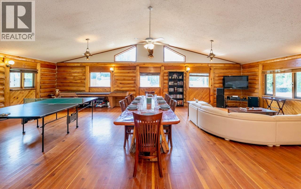 5327 Squilax-Anglemont Road - 15