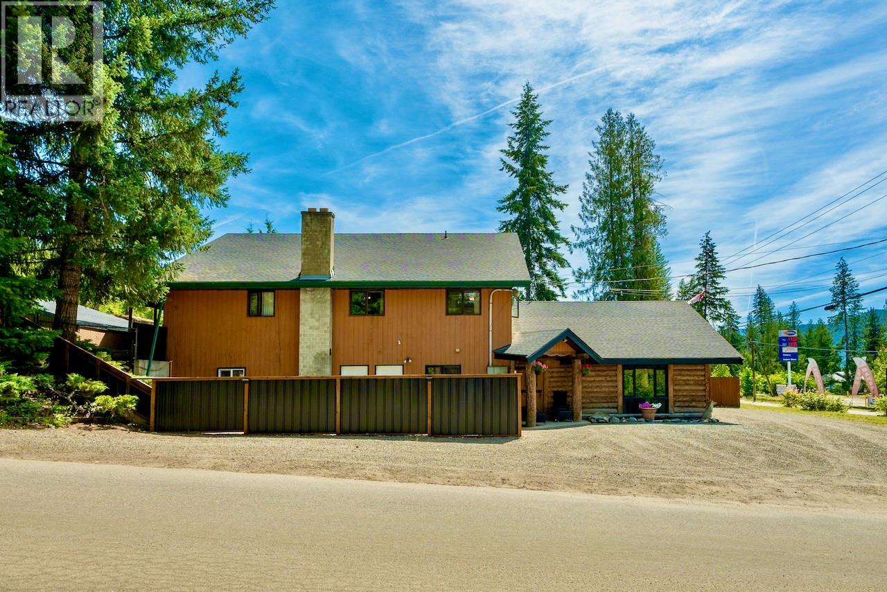5327 Squilax-Anglemont Road - 64