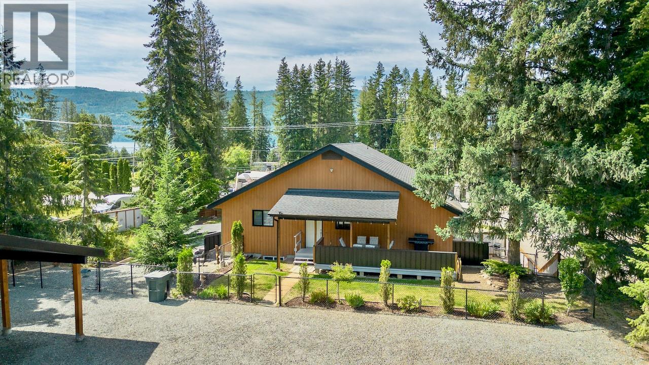 5327 Squilax-Anglemont Road - 76
