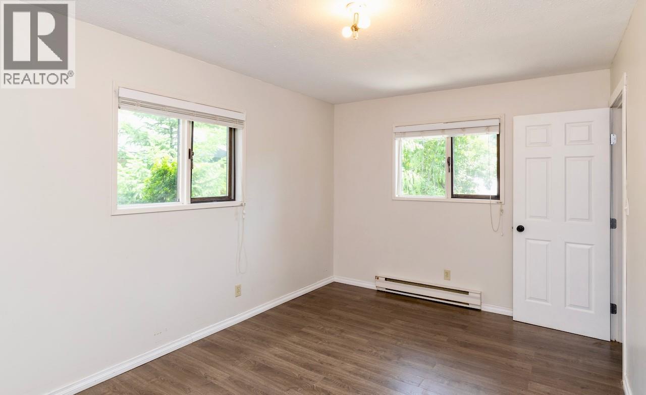 5327 Squilax-Anglemont Road - 60
