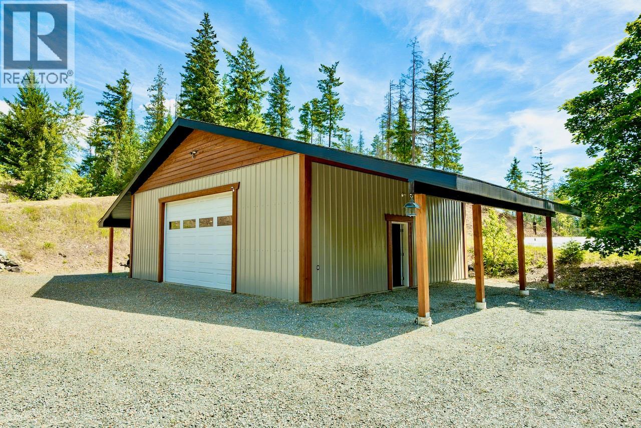 5327 Squilax-Anglemont Road - 79