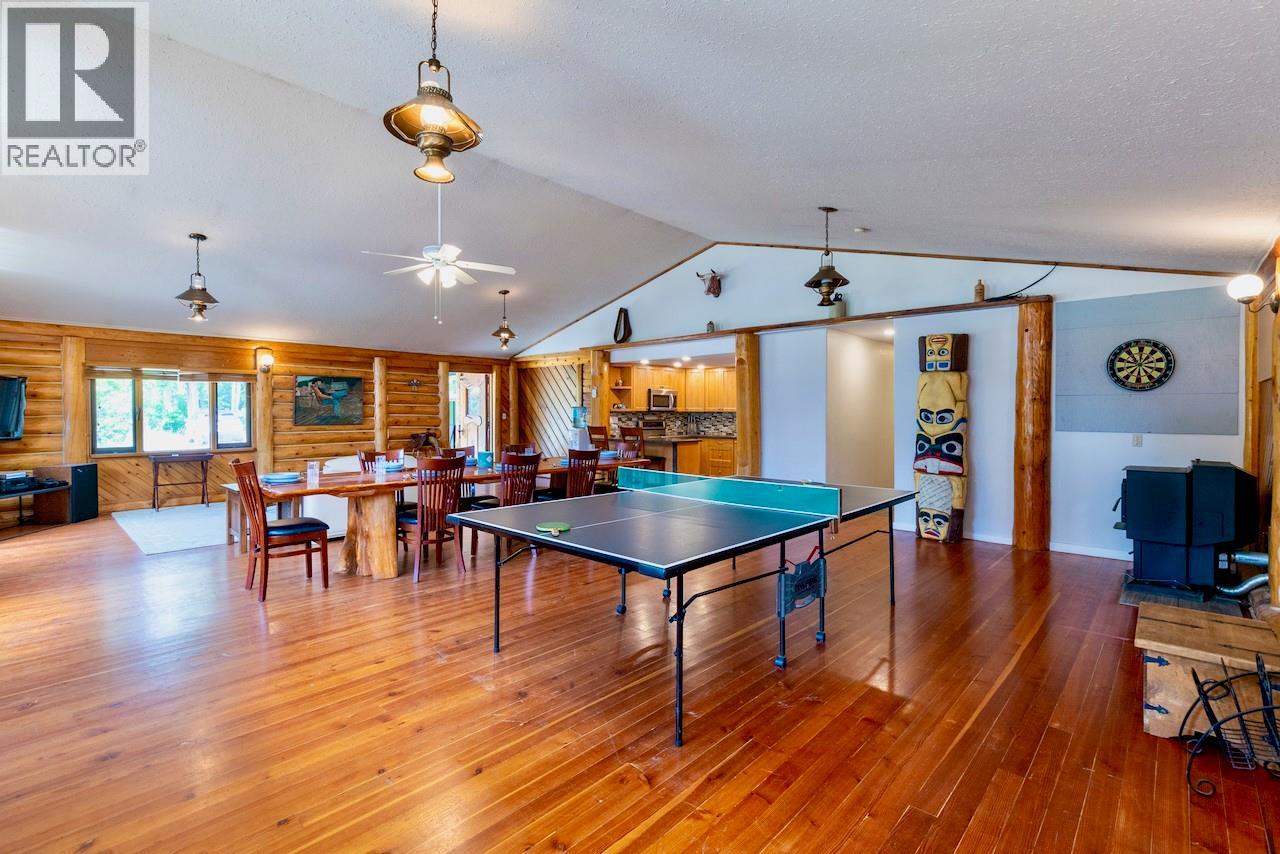 5327 Squilax-Anglemont Road - 21