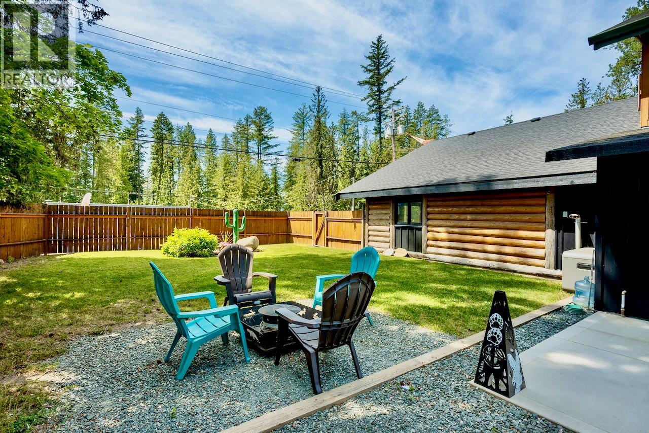 5327 Squilax-Anglemont Road - 72