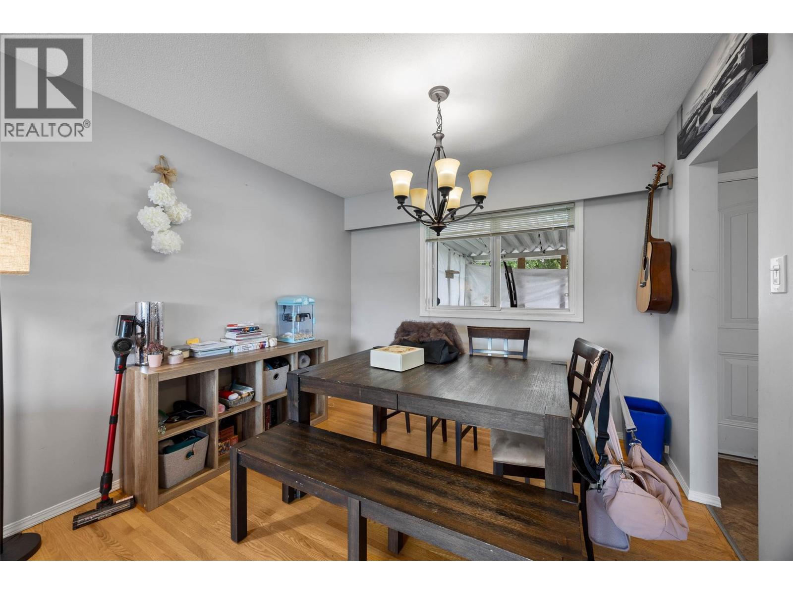 740 Sherwood Drive - 5