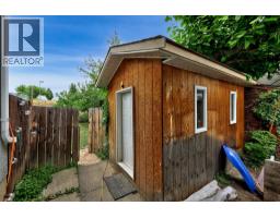 740 Sherwood Drive, Kamloops, BC V2B4E5 Photo 17