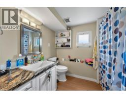 740 Sherwood Drive, Kamloops, BC V2B4E5 Photo 34