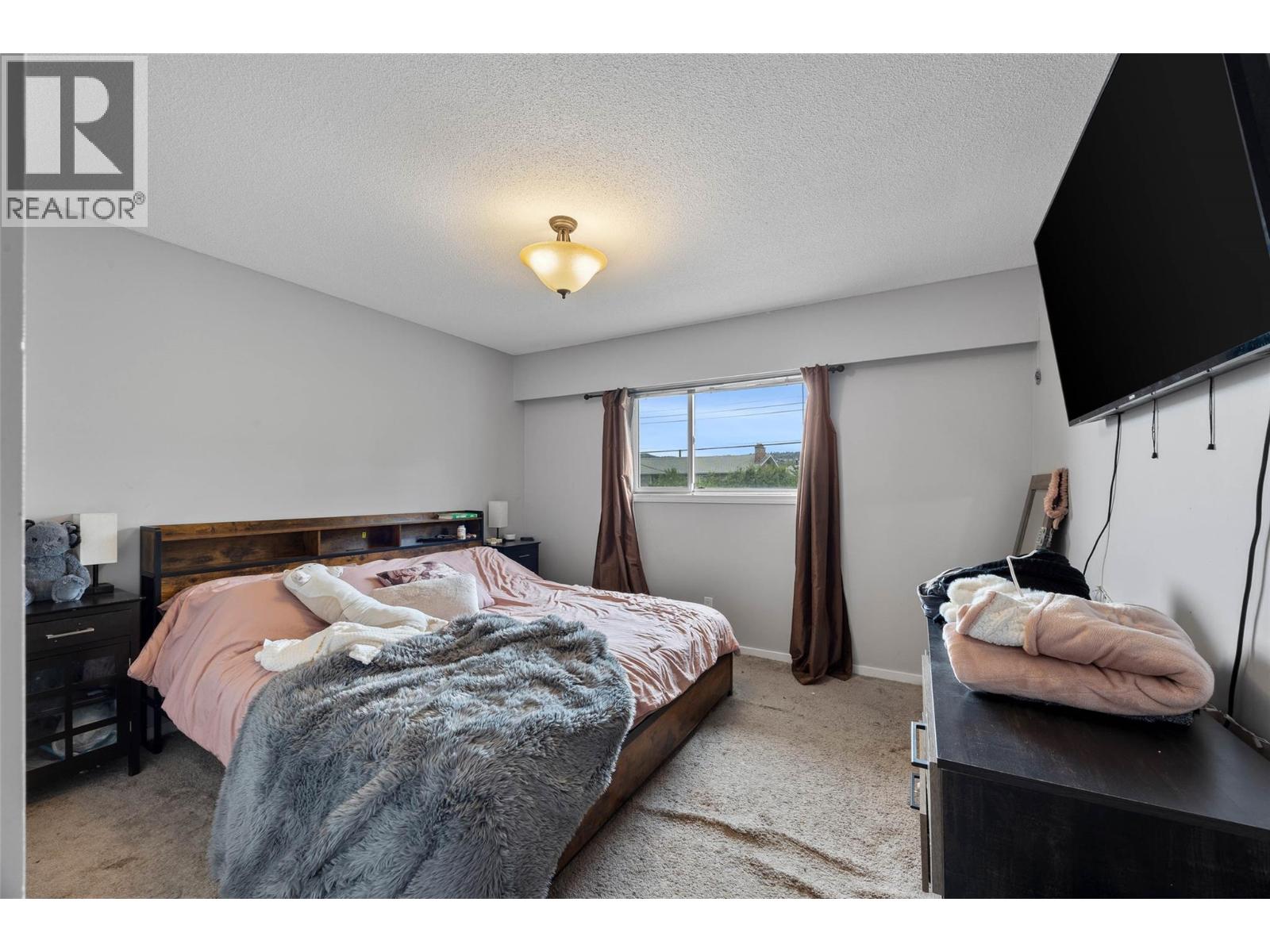 740 Sherwood Drive - 10